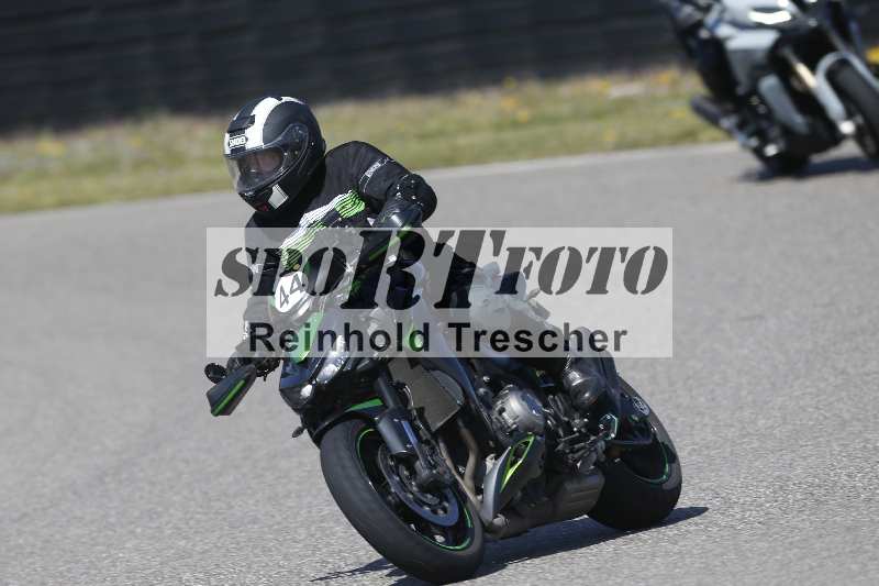 /01 02.04.2026 MAZ ADR/Gruppe gelb Gruppe gruen/44